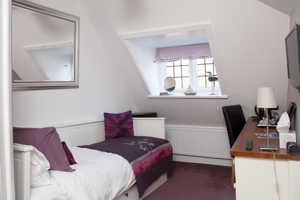 Bed and Breakfast Haydens Rye Zimmer foto